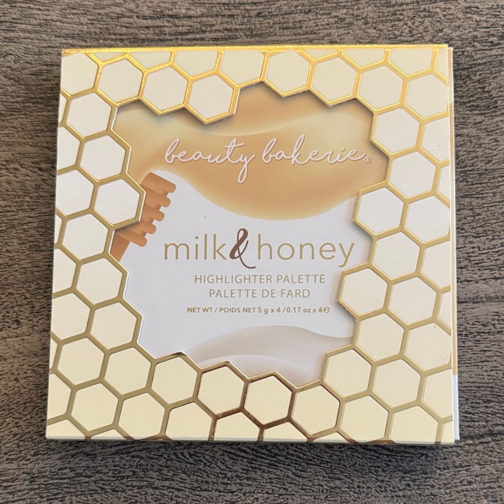 NWOT Beauty Bakerie Milk & Honey Highlighting Palette